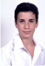 Voici max.
